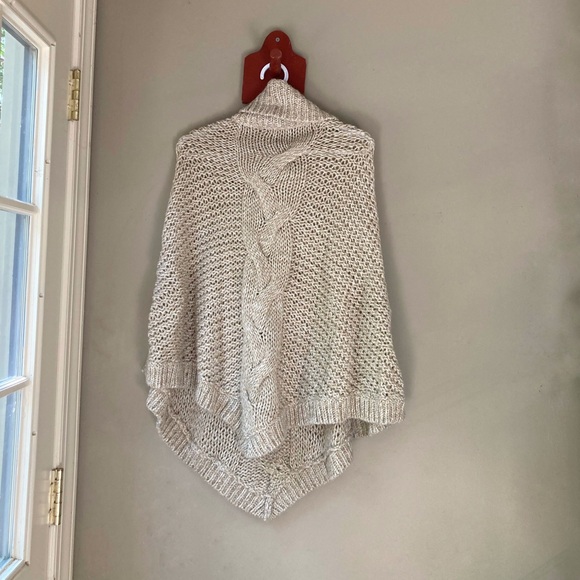 Eddie Bauer Tan Turtleneck Pullover Poncho XS/S - Picture 4 of 6